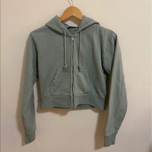 Brandy Melville seafoam crystal